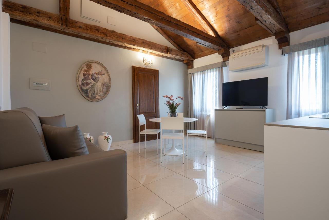 Vivaldi Suites By Wonderful Italy Venecia Exterior foto