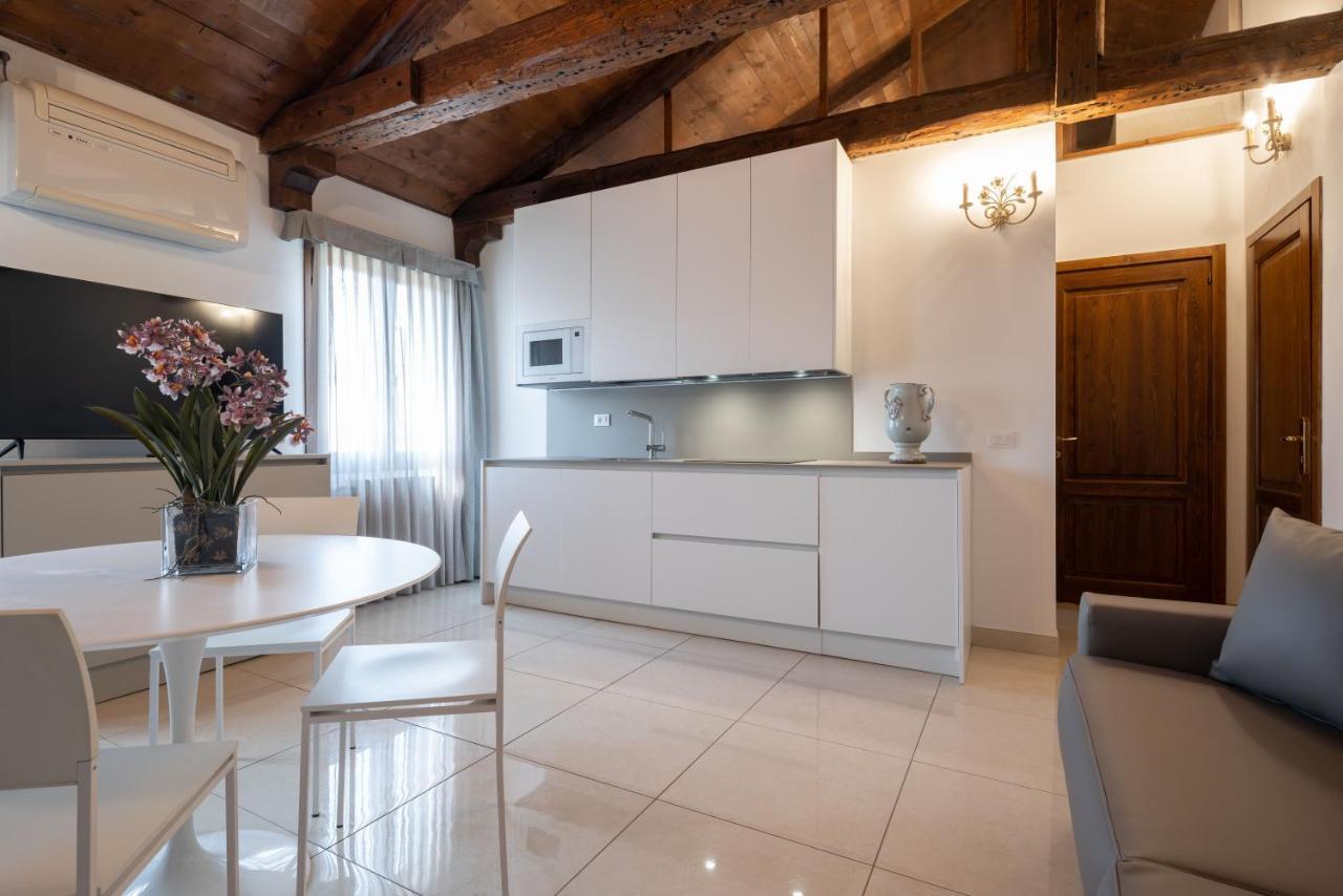Vivaldi Suites By Wonderful Italy Venecia Exterior foto