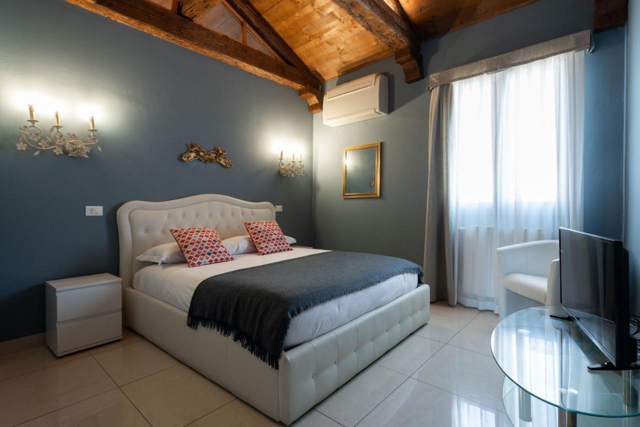 Vivaldi Suites By Wonderful Italy Venecia Exterior foto