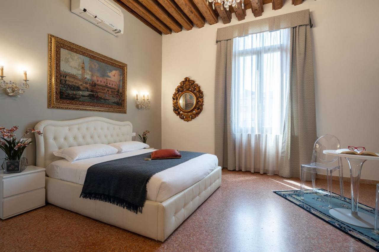 Vivaldi Suites By Wonderful Italy Venecia Exterior foto